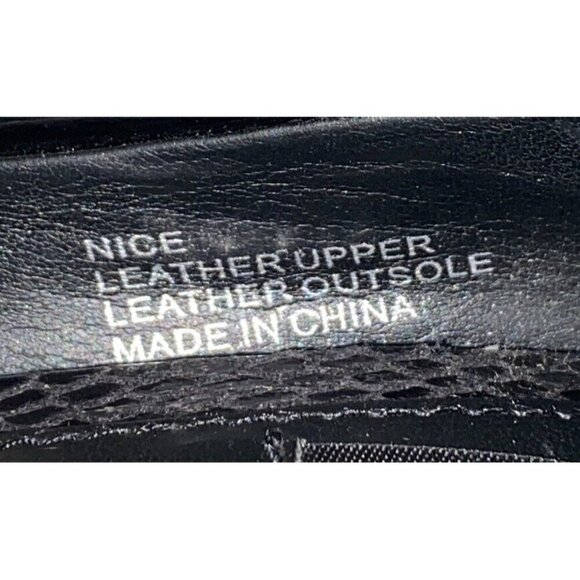 WHITE HOUSE BLACK MARKET Womens' Black Nice Patent Leather Pump Heels Size 7.5 - Picture 7 of 7